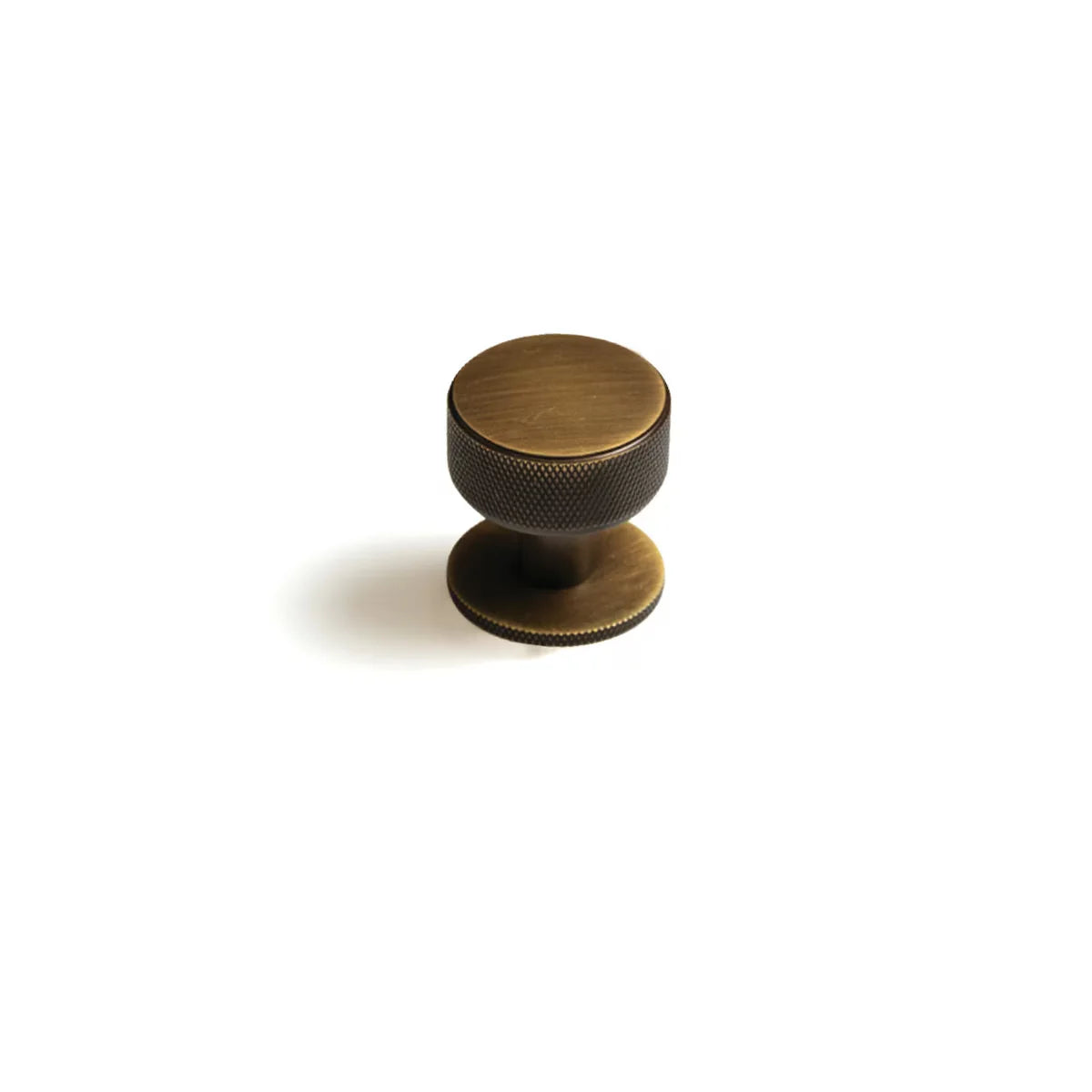 Momo Belgravia Knurled 35mm Solid Brass Round Knob