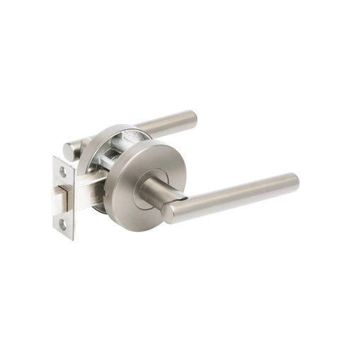 BAXTER DOOR LEVER HANDLE ON ROUND ROSE PASSAGE SET