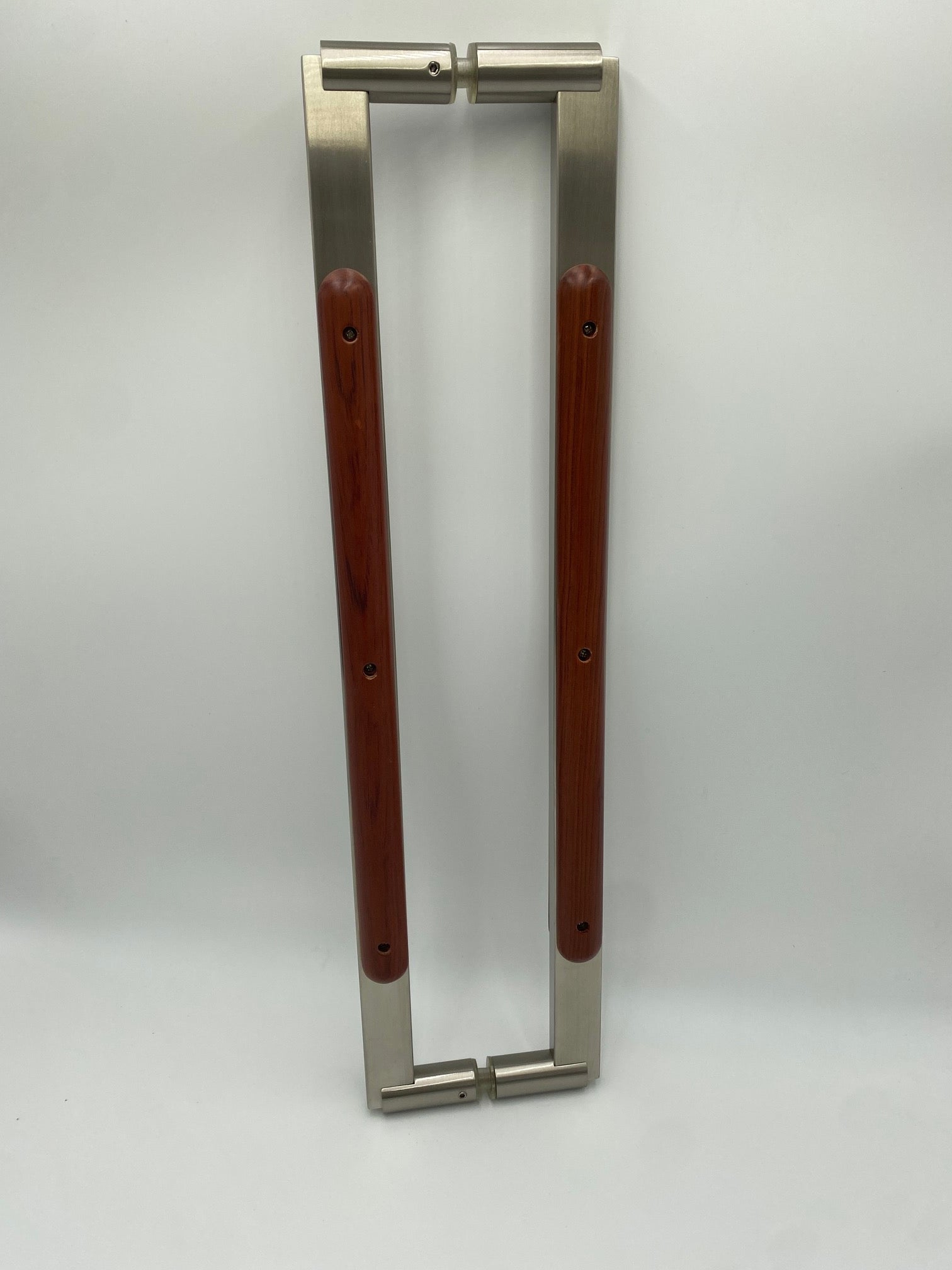 HP824-30x600mm Pull Handle